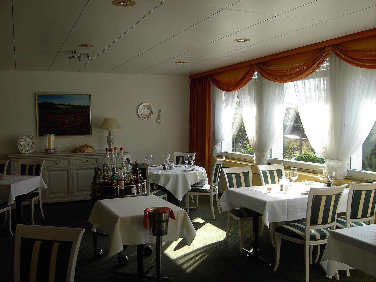 Hotel Restaurant Klosterli Pieterlen Eksteriør bilde