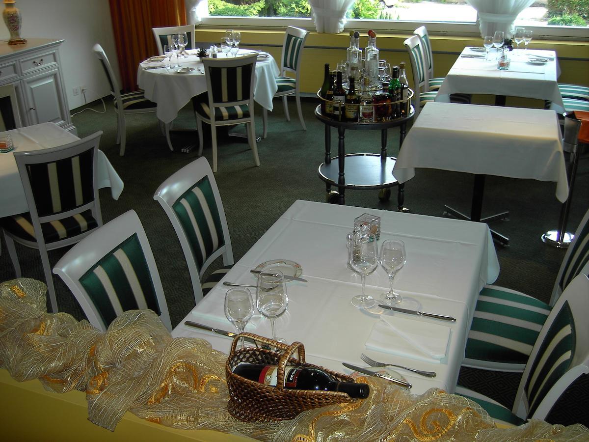 Hotel Restaurant Klosterli Pieterlen Eksteriør bilde