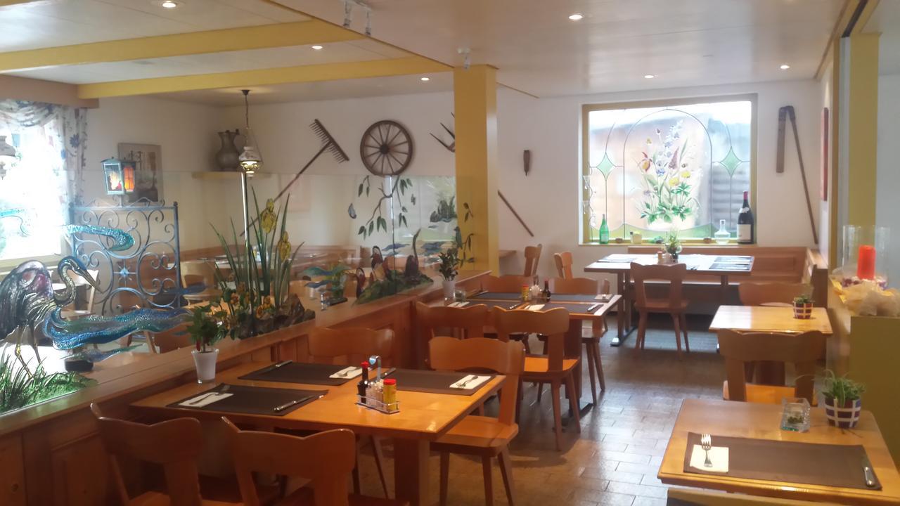 Hotel Restaurant Klosterli Pieterlen Eksteriør bilde